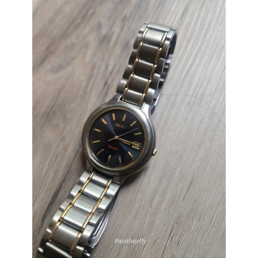 Seiko Titanium Watch Mens Blue Sunburst Dial Two Tone Quartz Minimalist